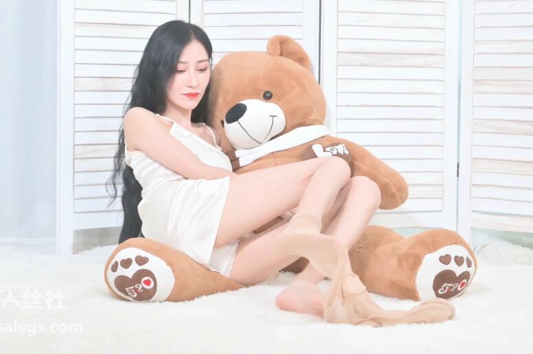 免费精品国产日韩热久久