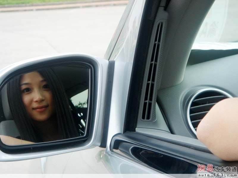  国产又色又爽又黄又免费观看