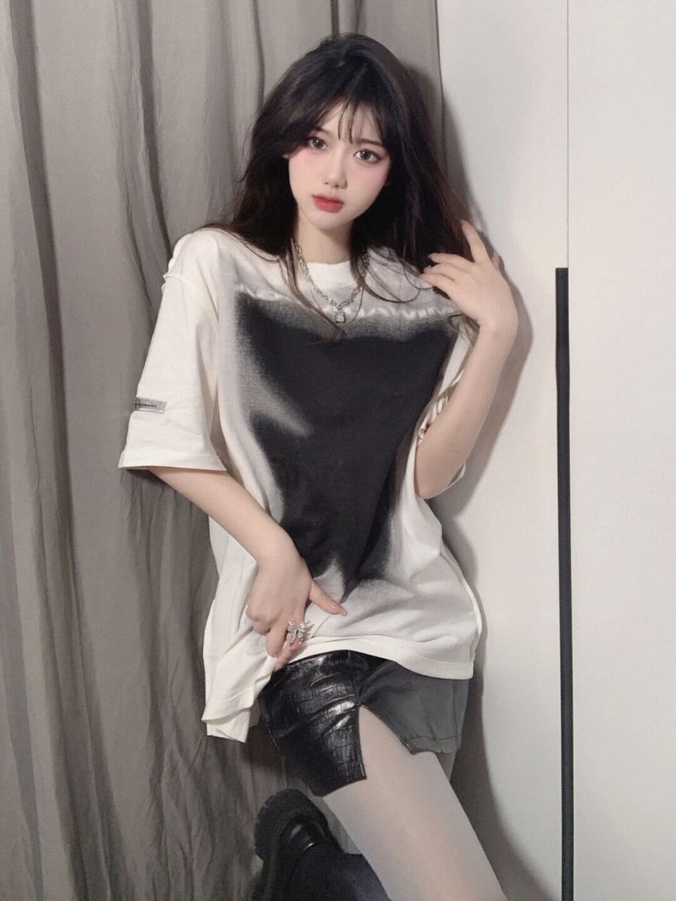 国产亲妺妺乱的性视频免